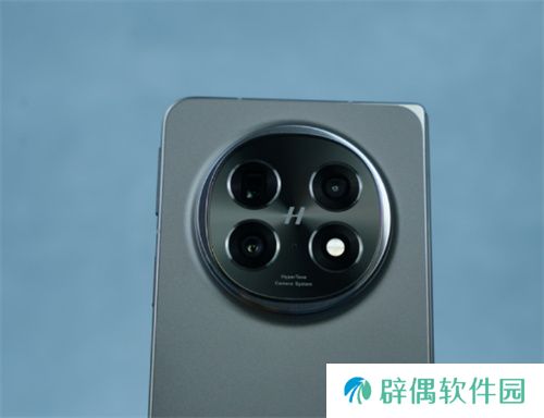成功引领旗舰革命后，高通的底气明显更足了